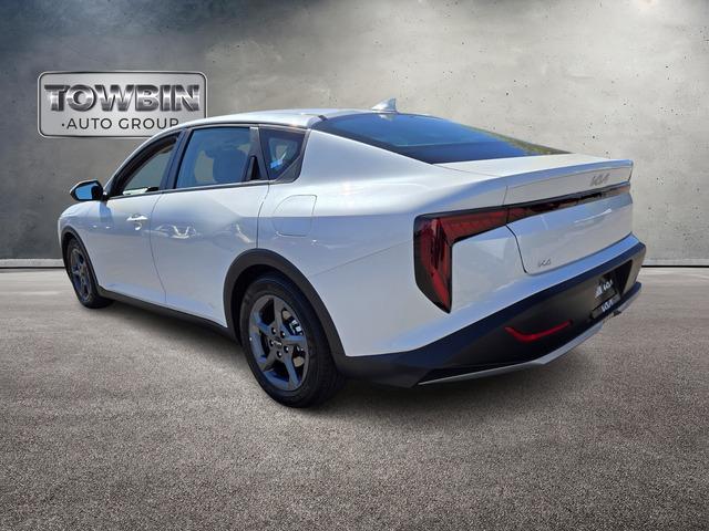 used 2025 Kia K4 car, priced at $22,590