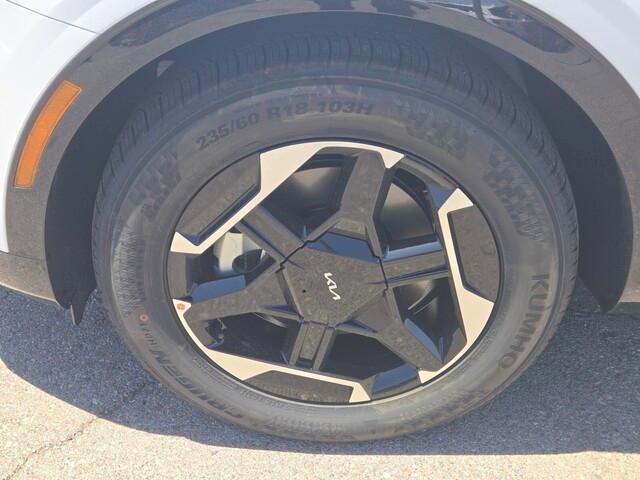 new 2026 Kia Sportage car, priced at $35,815