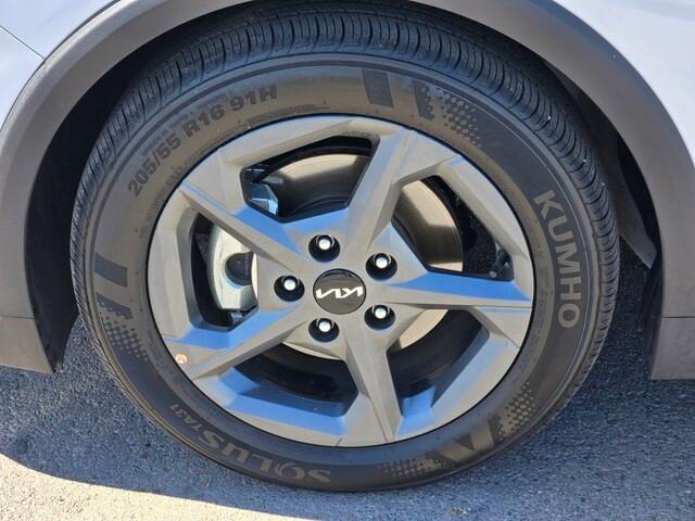 used 2025 Kia K4 car, priced at $22,990