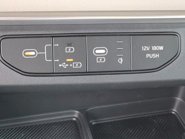 new 2025 Kia Carnival Hybrid car, priced at $55,731