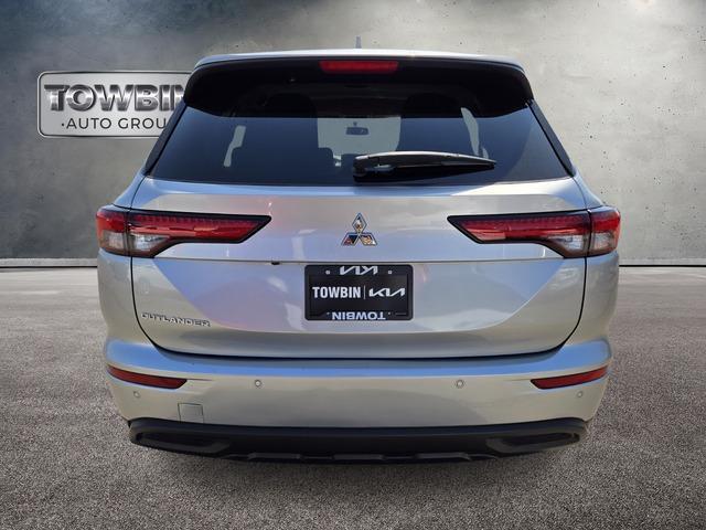 used 2022 Mitsubishi Outlander car, priced at $21,990