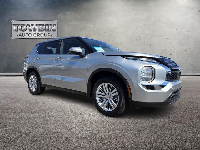 used 2022 Mitsubishi Outlander car, priced at $21,990