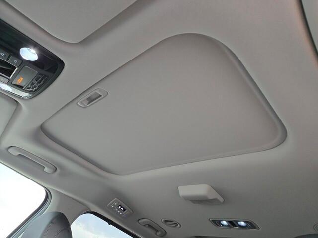 new 2026 Kia Carnival car, priced at $51,953