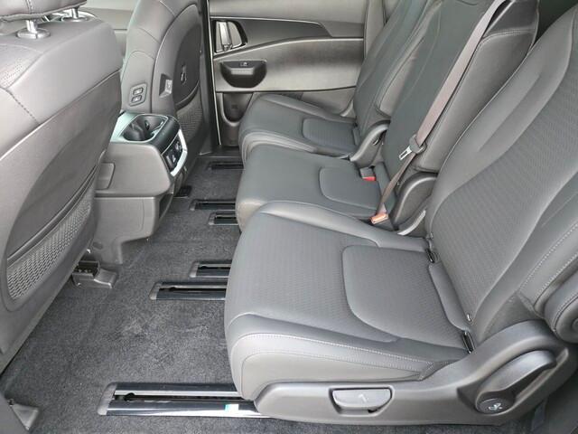 new 2026 Kia Carnival car, priced at $51,953