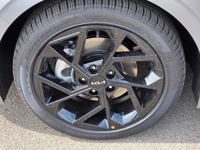 new 2026 Kia K5 car, priced at $30,922