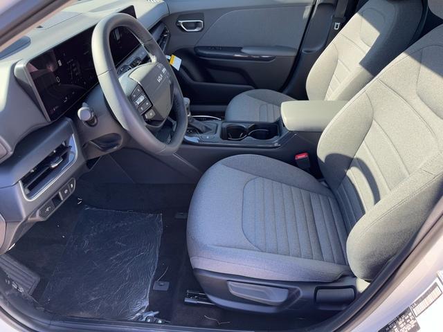 new 2025 Kia K4 car, priced at $24,557