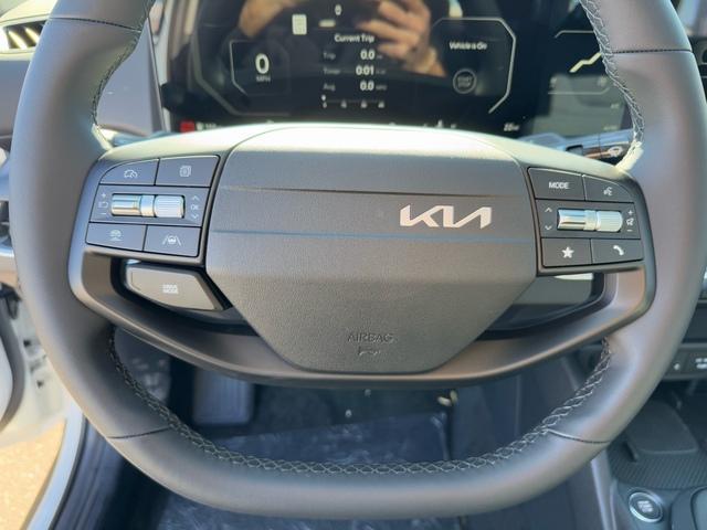 new 2025 Kia K4 car, priced at $24,557