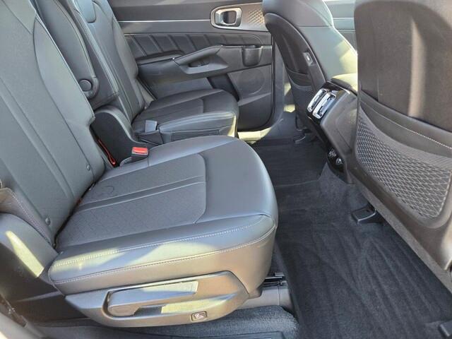 used 2023 Kia Sorento car, priced at $34,500