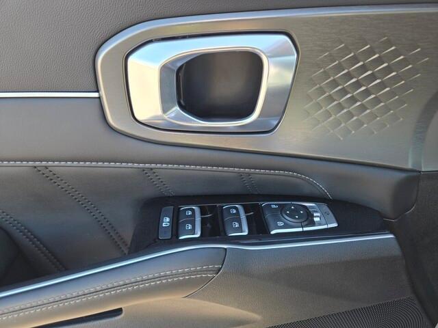 used 2023 Kia Sorento car, priced at $34,500