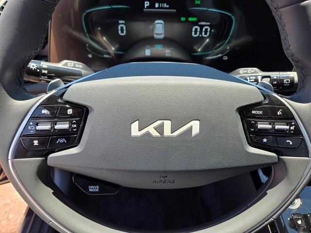new 2025 Kia Niro car, priced at $30,131