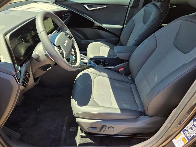new 2025 Kia Niro car, priced at $30,131