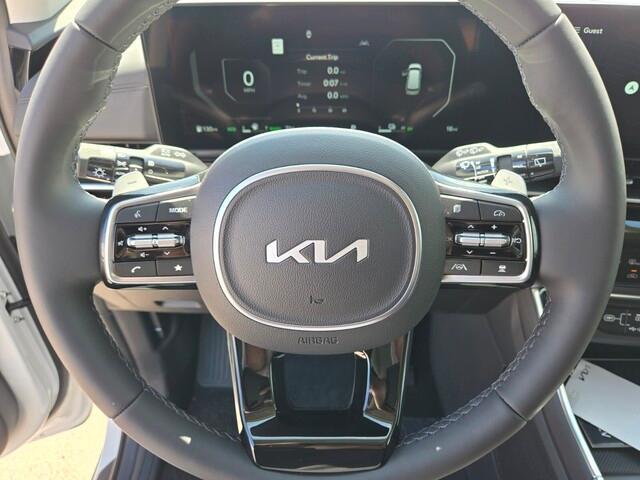 new 2025 Kia Carnival Hybrid car, priced at $55,731