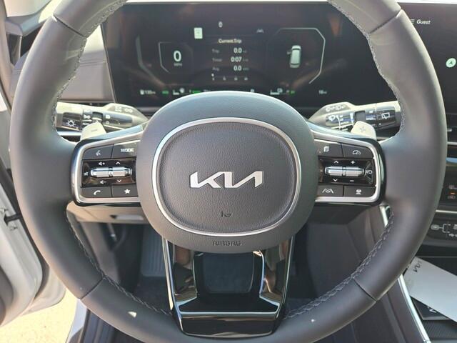 new 2025 Kia Carnival Hybrid car, priced at $55,731