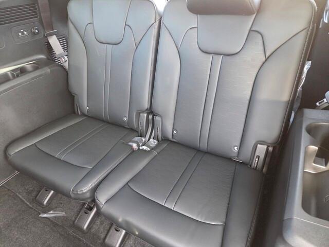 new 2026 Kia Sorento Hybrid car, priced at $37,056