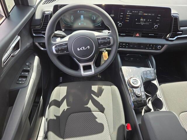 new 2025 Kia Sportage Hybrid car, priced at $29,155