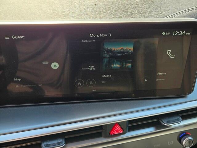 new 2025 Kia Sorento car, priced at $31,275