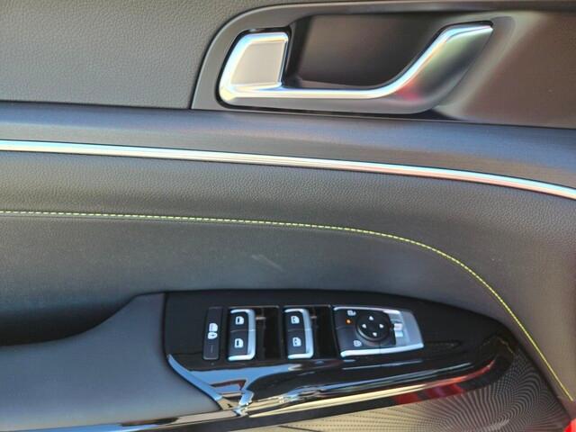 new 2025 Kia K5 car, priced at $33,250