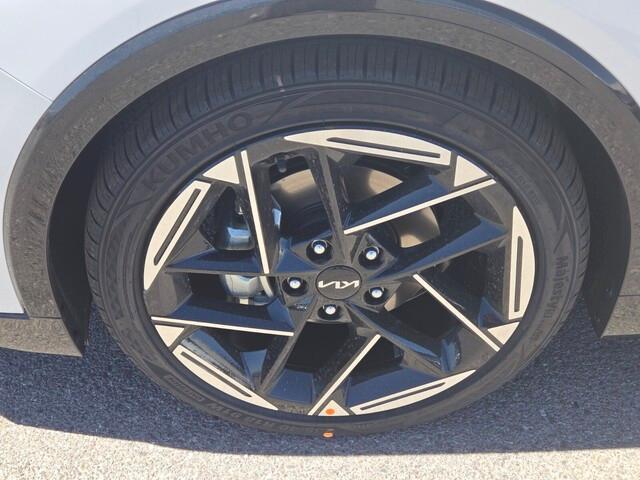 new 2025 Kia K4 car, priced at $25,359
