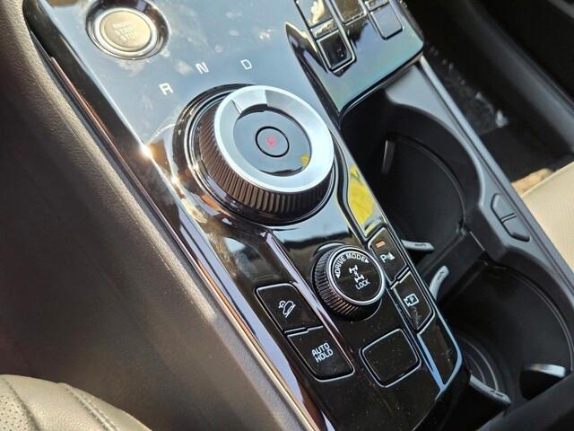 new 2025 Kia Sportage Hybrid car, priced at $32,324