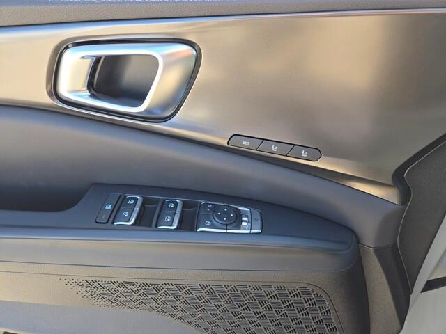 new 2026 Kia Carnival car, priced at $51,649