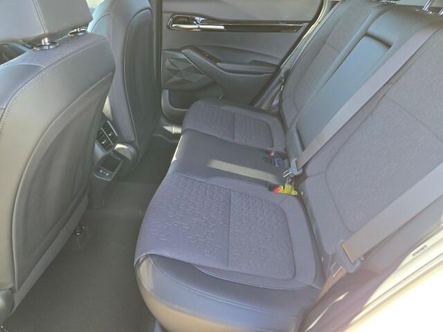new 2025 Kia Seltos car, priced at $27,372