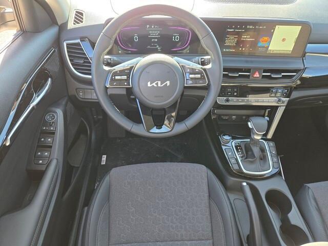 new 2025 Kia Seltos car, priced at $27,372