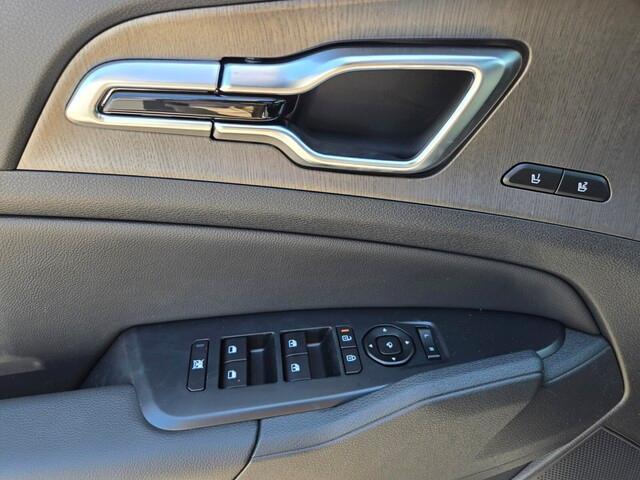 new 2026 Kia Sportage car, priced at $40,216