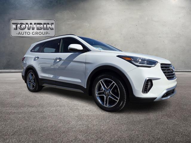 used 2018 Hyundai Santa Fe car, priced at $21,890
