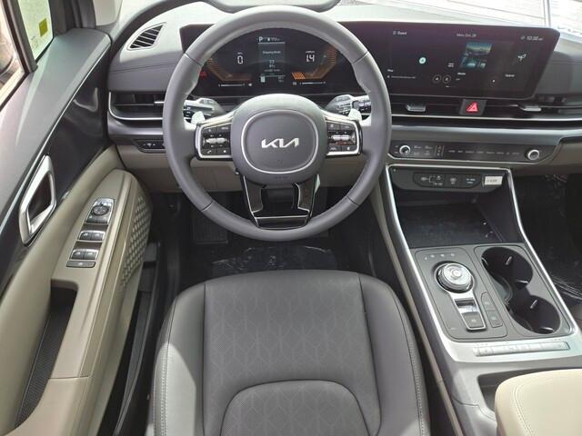 new 2025 Kia Carnival Hybrid car, priced at $40,949