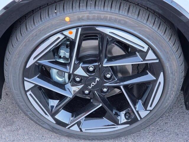 new 2025 Kia K4 car, priced at $27,329