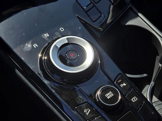 new 2025 Kia Sportage Hybrid car, priced at $29,155