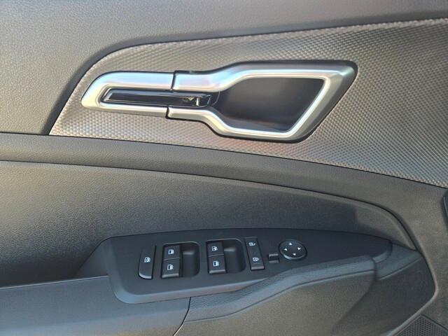 new 2025 Kia Sportage Hybrid car, priced at $29,155