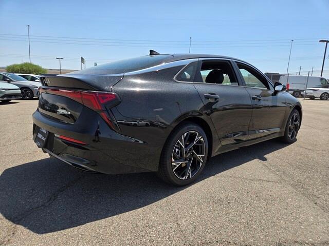new 2025 Kia K5 car, priced at $30,077