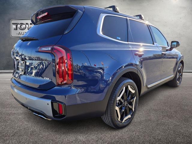 used 2024 Kia Telluride car, priced at $35,890