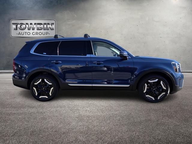 used 2024 Kia Telluride car, priced at $35,890