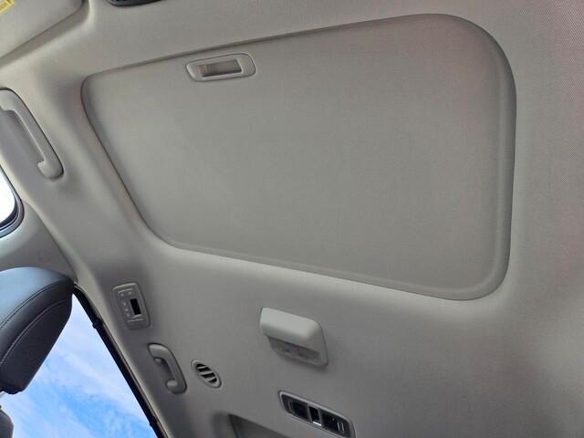 new 2026 Kia Carnival Hybrid car, priced at $48,156