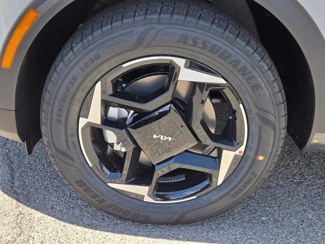 new 2026 Kia Sportage Hybrid car, priced at $33,695