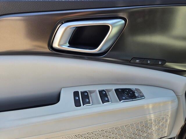 new 2026 Kia Carnival car, priced at $51,470