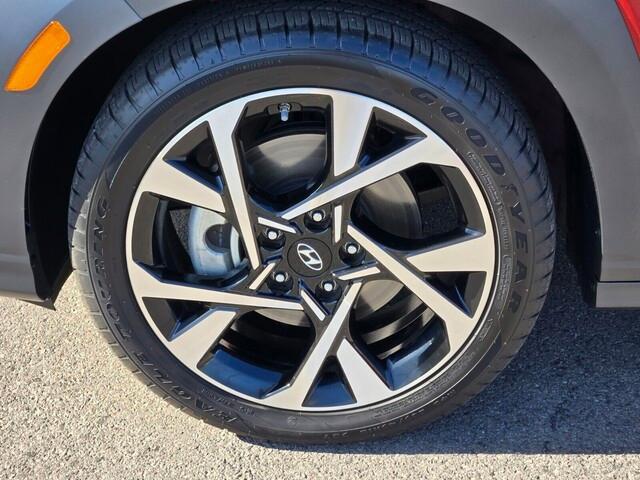 used 2022 Hyundai Kona car, priced at $23,500