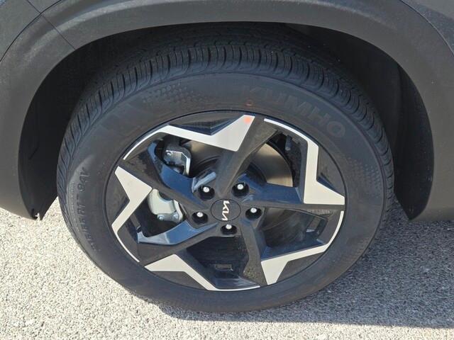 new 2025 Kia Seltos car, priced at $26,896