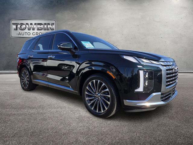 used 2023 Hyundai Palisade car, priced at $38,990