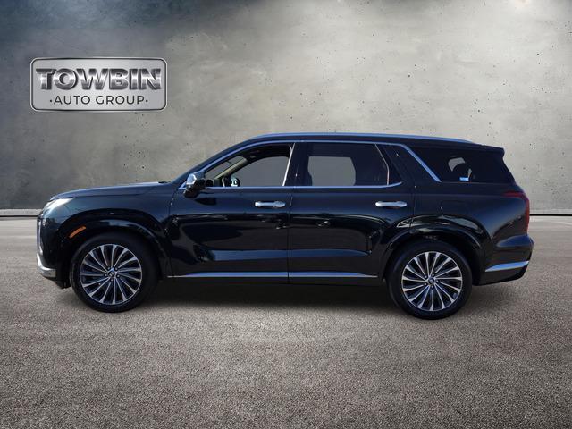 used 2023 Hyundai Palisade car, priced at $38,990