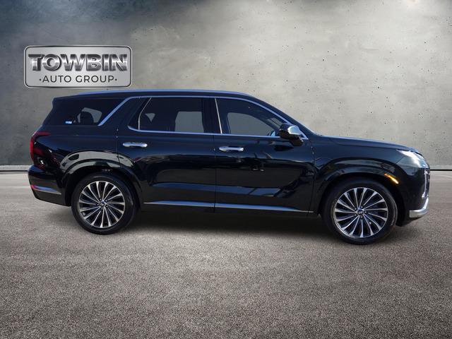 used 2023 Hyundai Palisade car, priced at $38,990