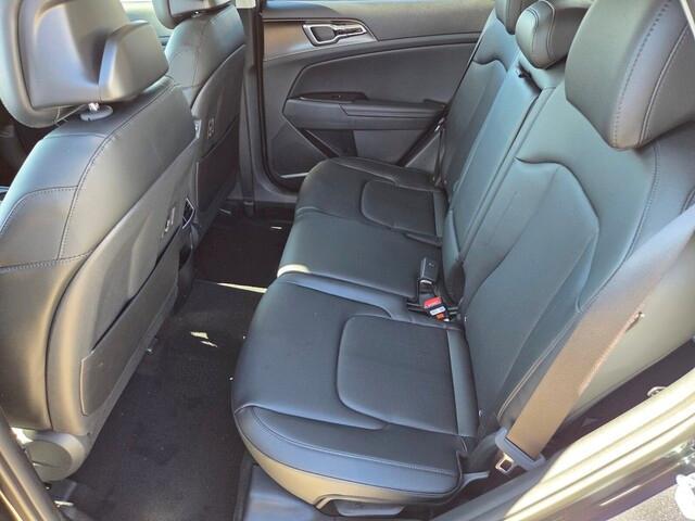 new 2026 Kia Sportage car, priced at $33,062
