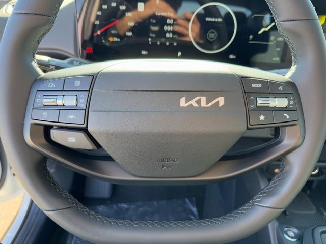 new 2025 Kia K4 car, priced at $24,518