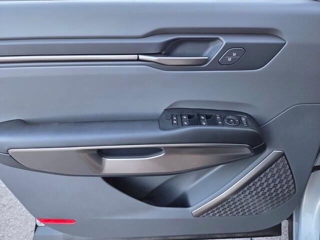 new 2026 Kia EV9 car, priced at $48,345