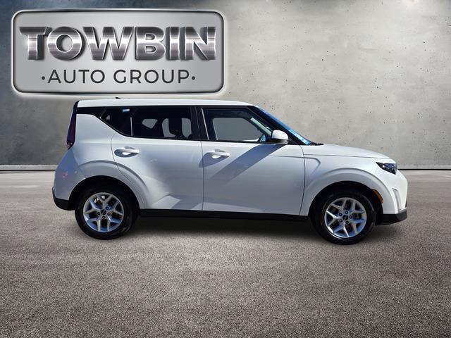 used 2024 Kia Soul car, priced at $16,490