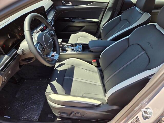 new 2026 Kia K5 car, priced at $29,309
