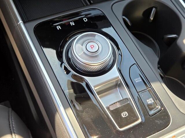 new 2026 Kia Carnival Hybrid car, priced at $48,156