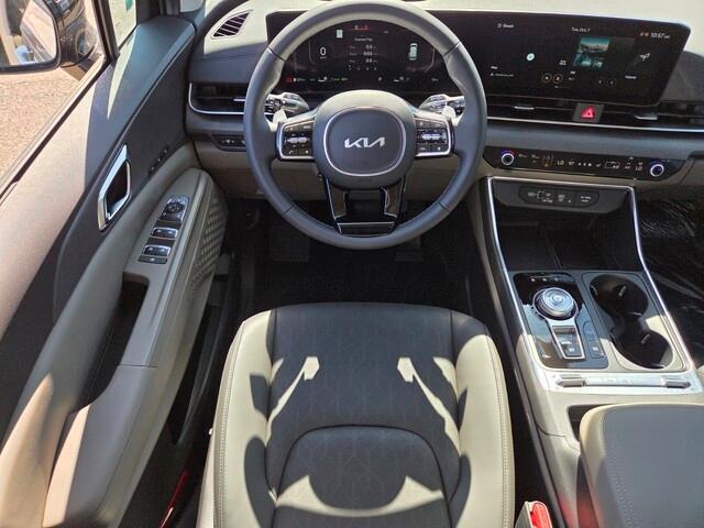 new 2026 Kia Carnival Hybrid car, priced at $48,156